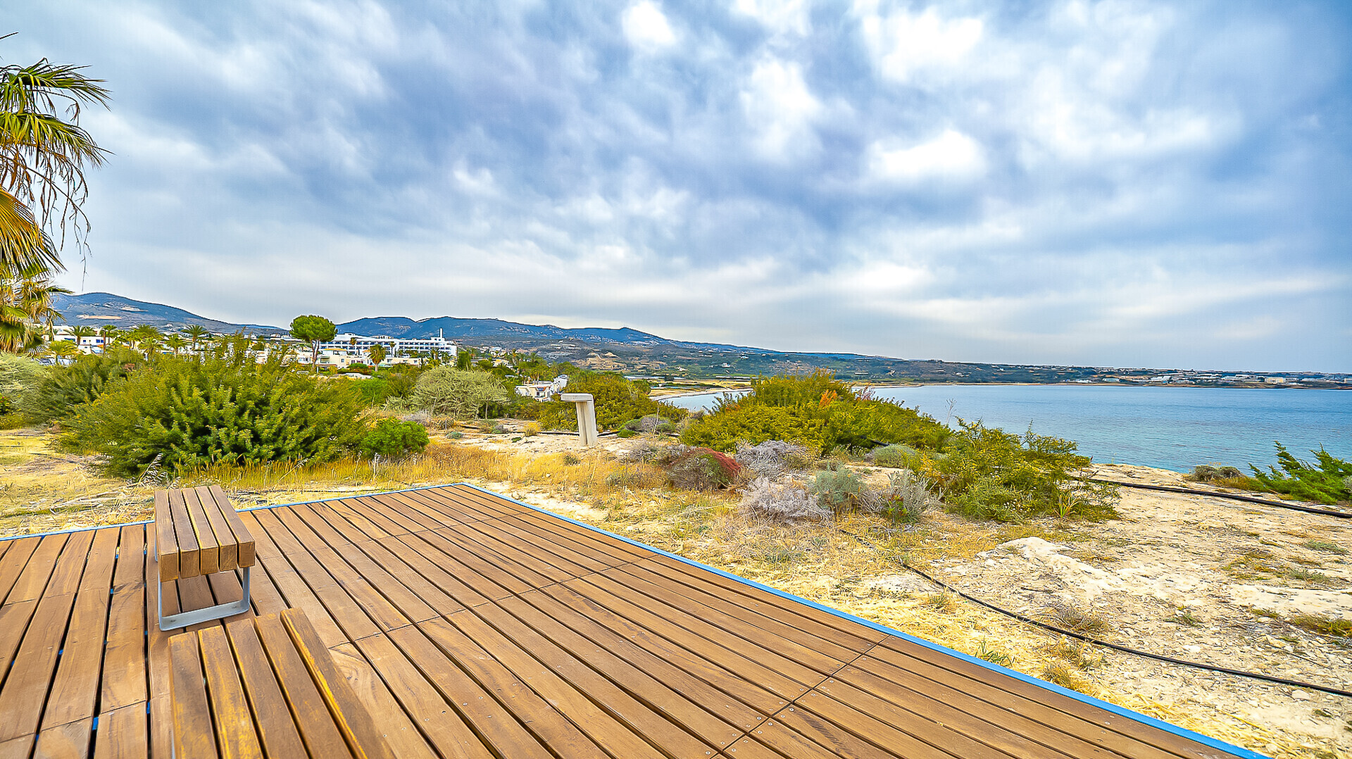 Weg zum Coral Bay Hauptstrand