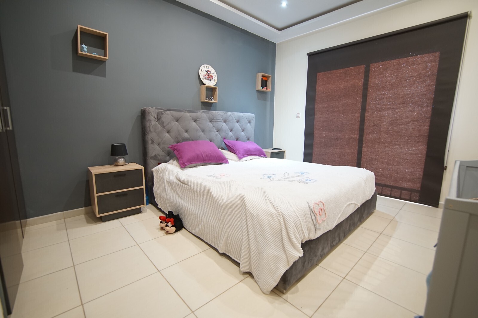 Schlafzimmer 1