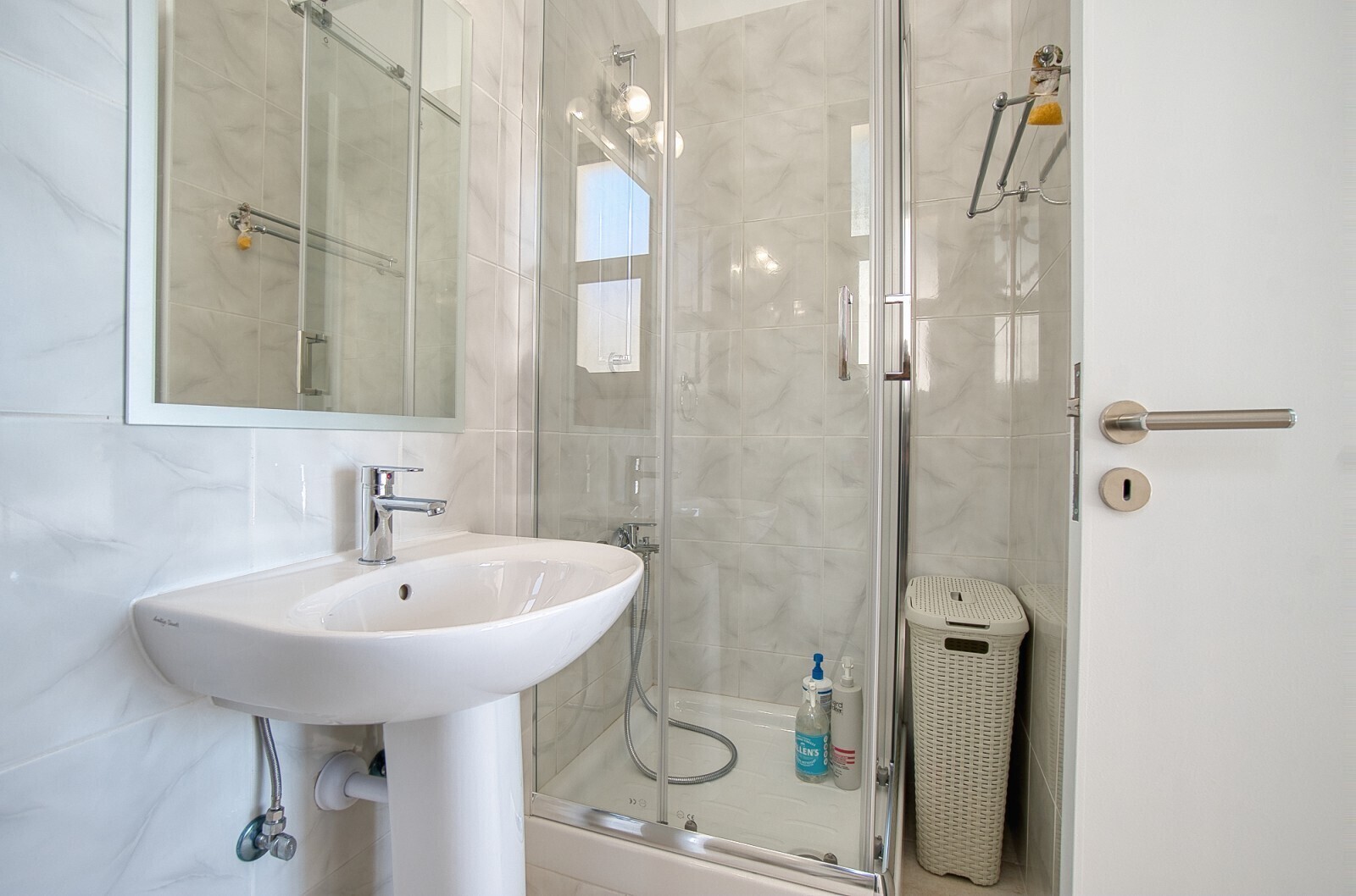 Badezimmer 2