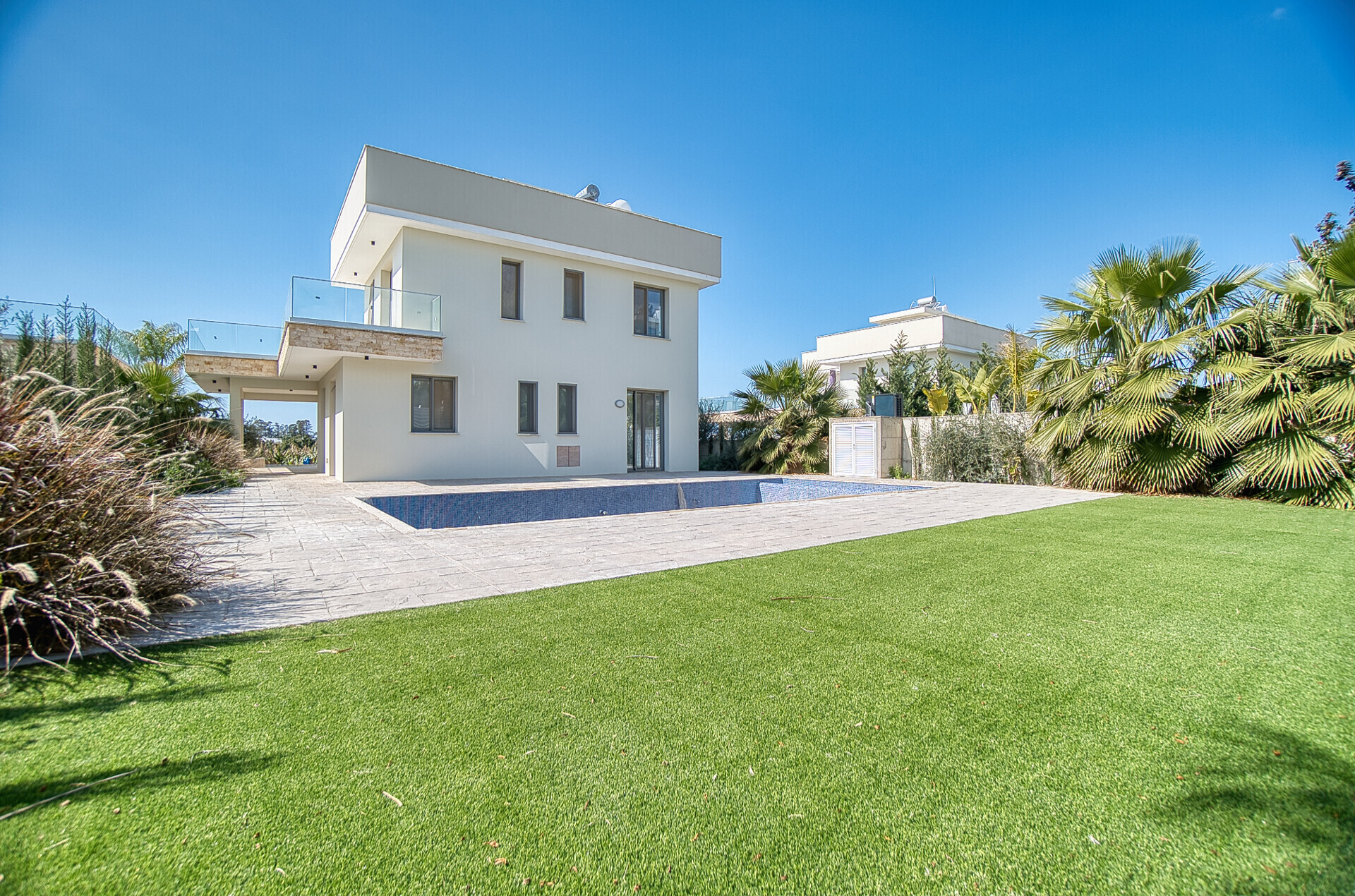 Villa mit Pool