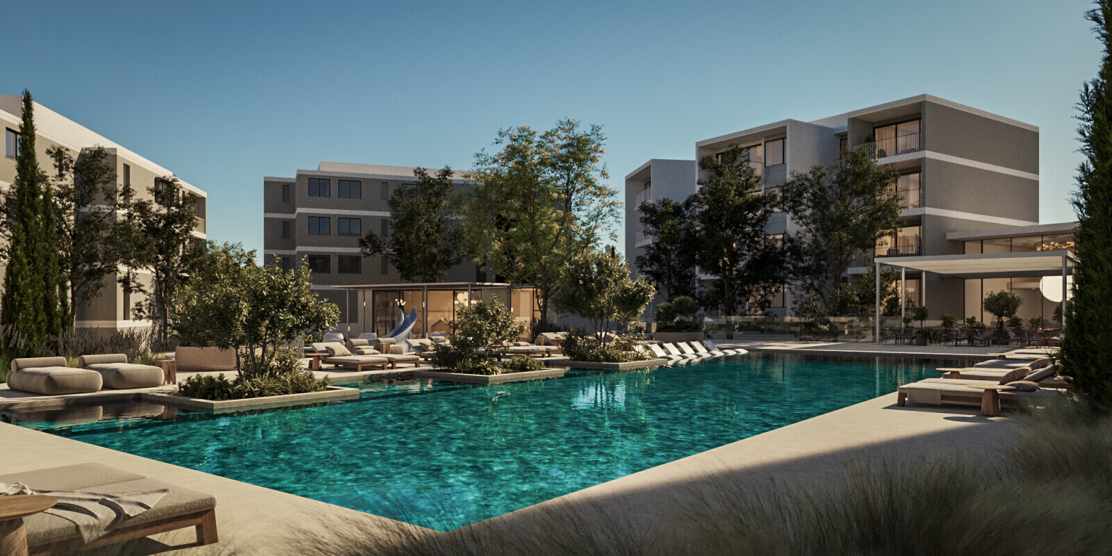 Komplex mit Pool