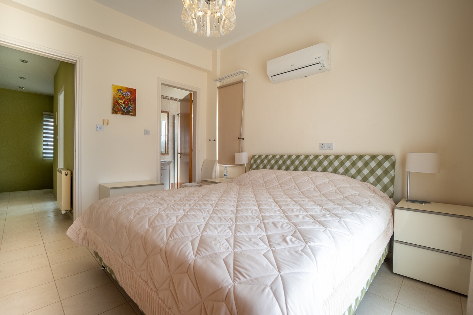 Schlafzimmer 2