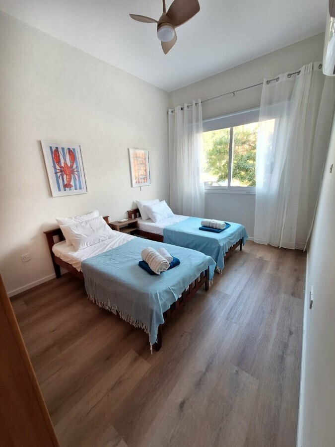 Schlafzimmer 2