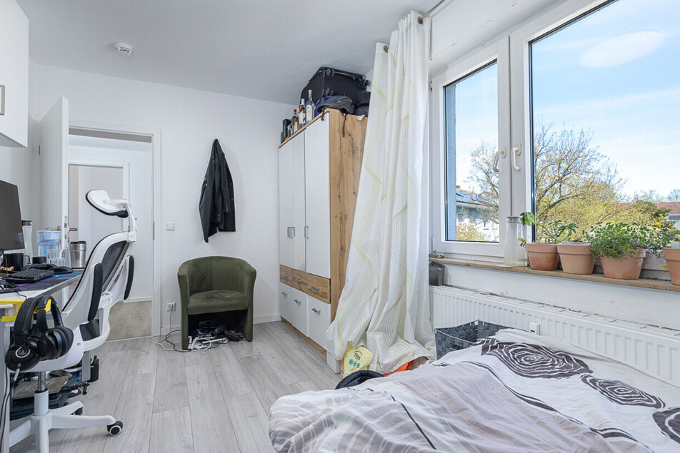Schlafzimmer 2