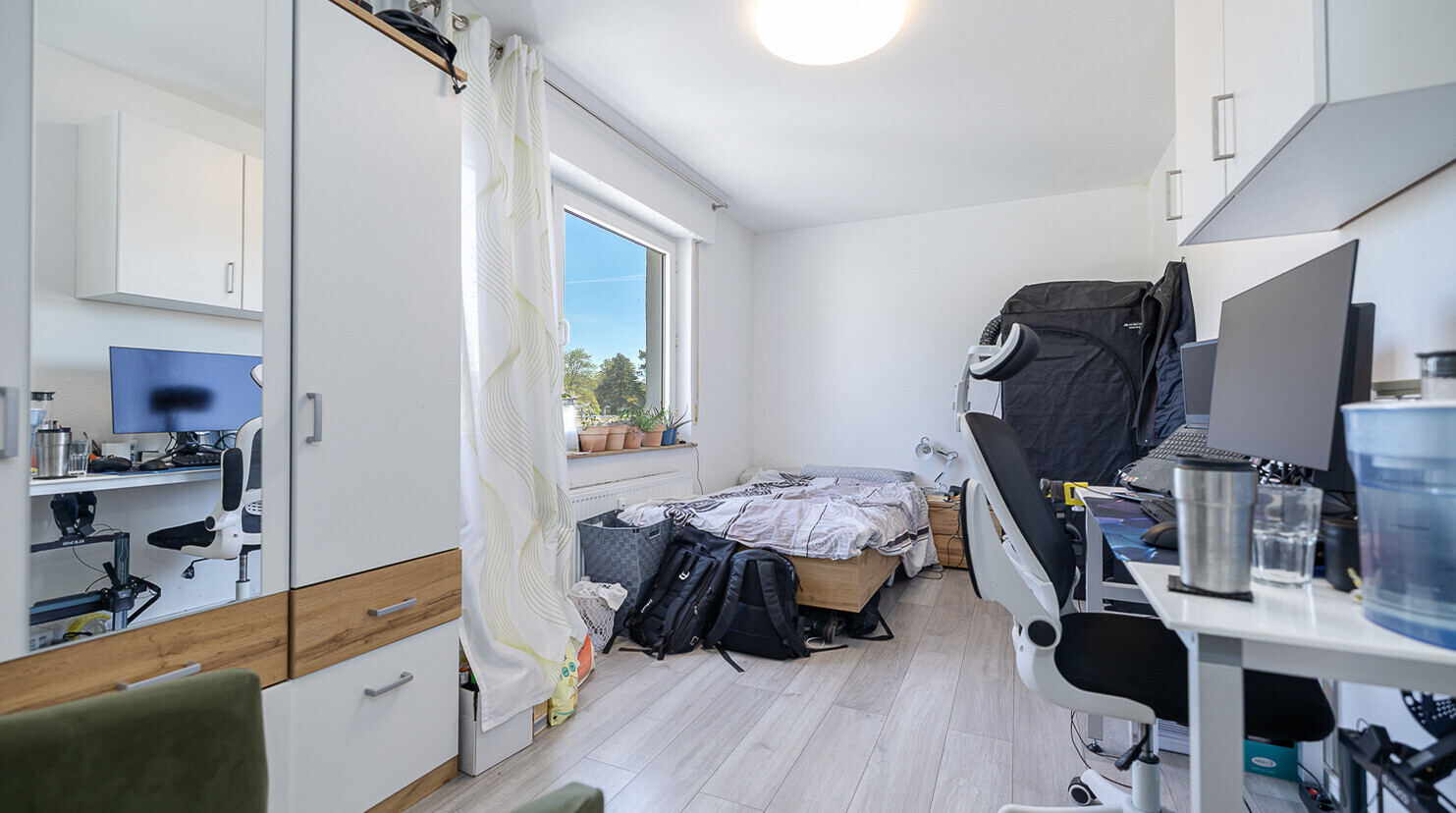 Schlafzimmer 2