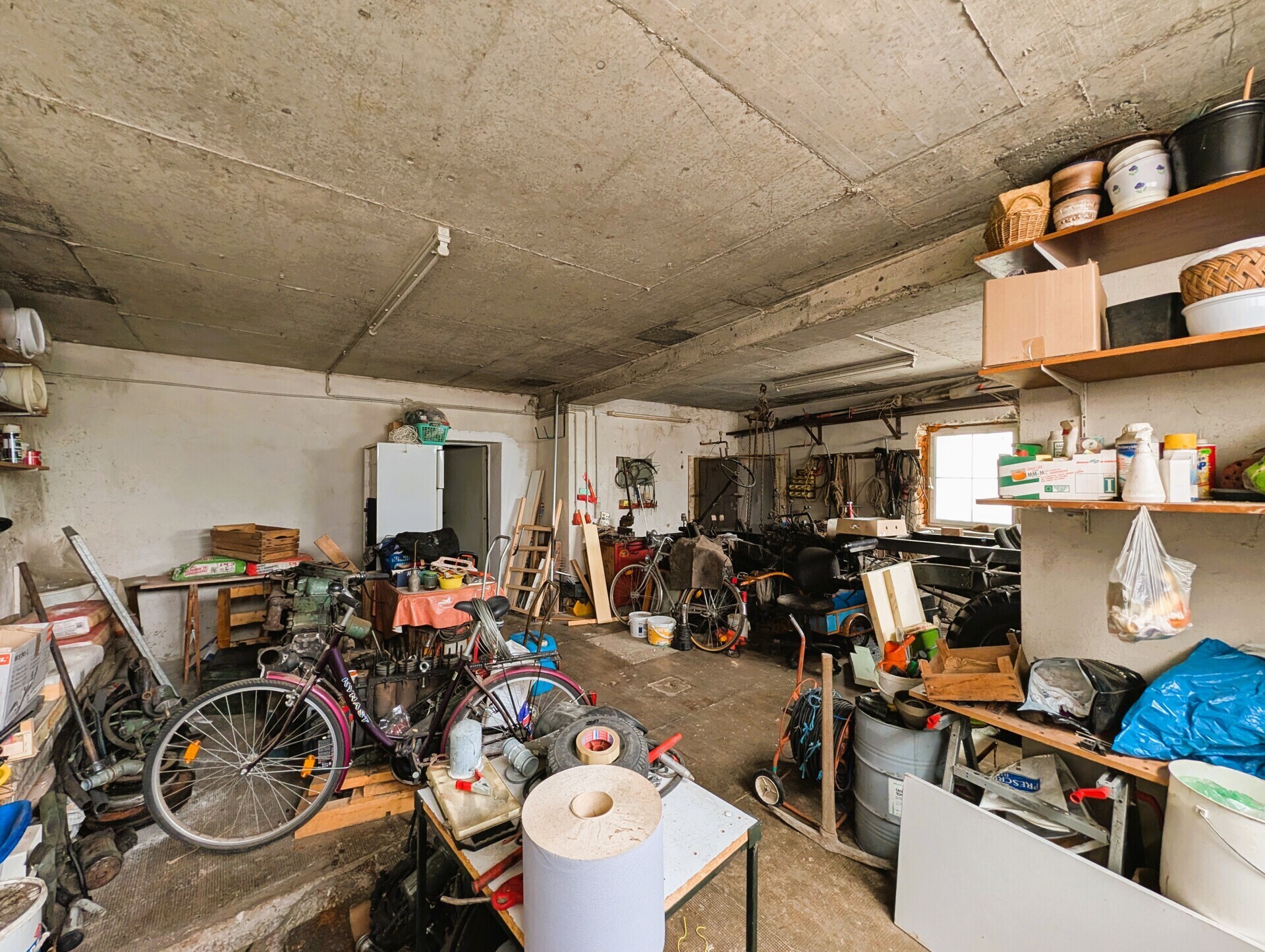 Garage