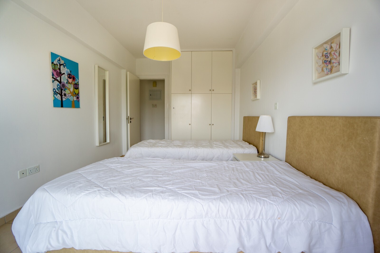 Schlafzimmer 1