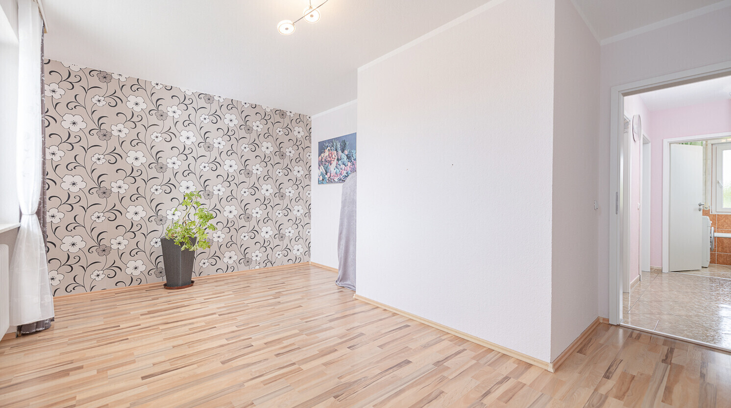 Schlafzimmer 1
