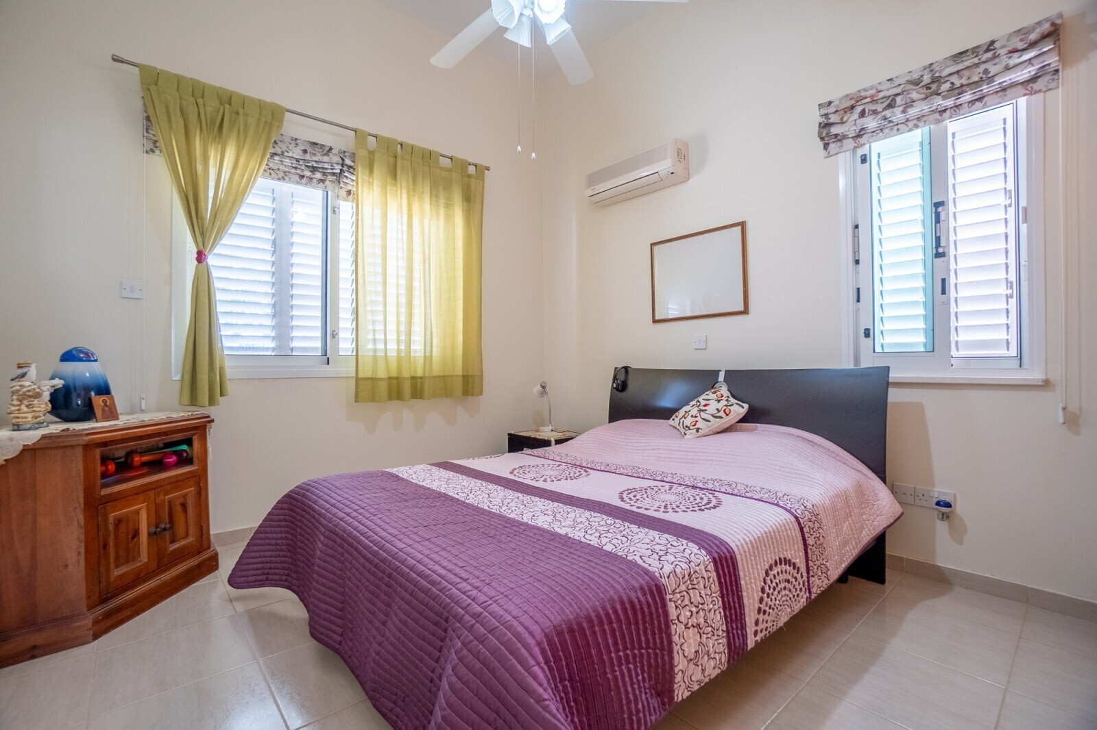 Schlafzimmer 3