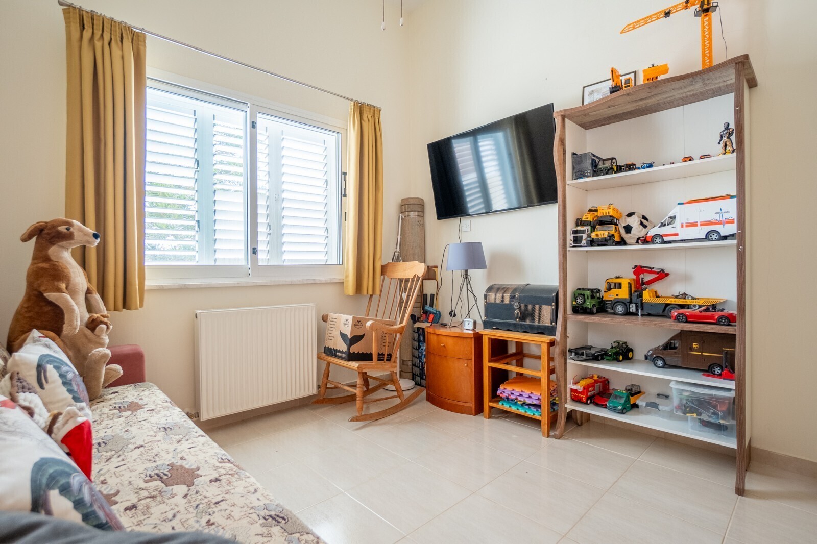 Schlafzimmer 2