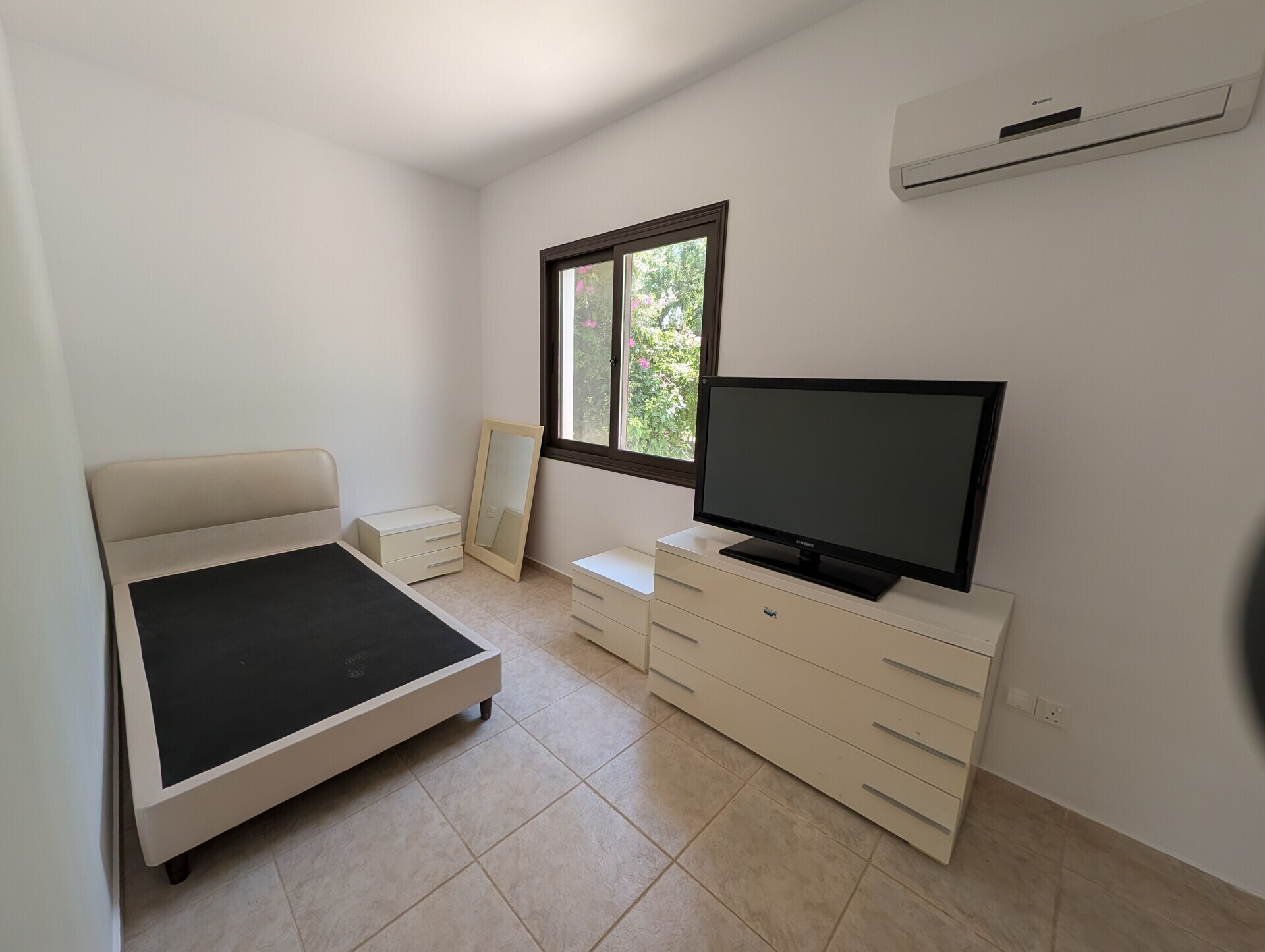 Schlafzimmer 3