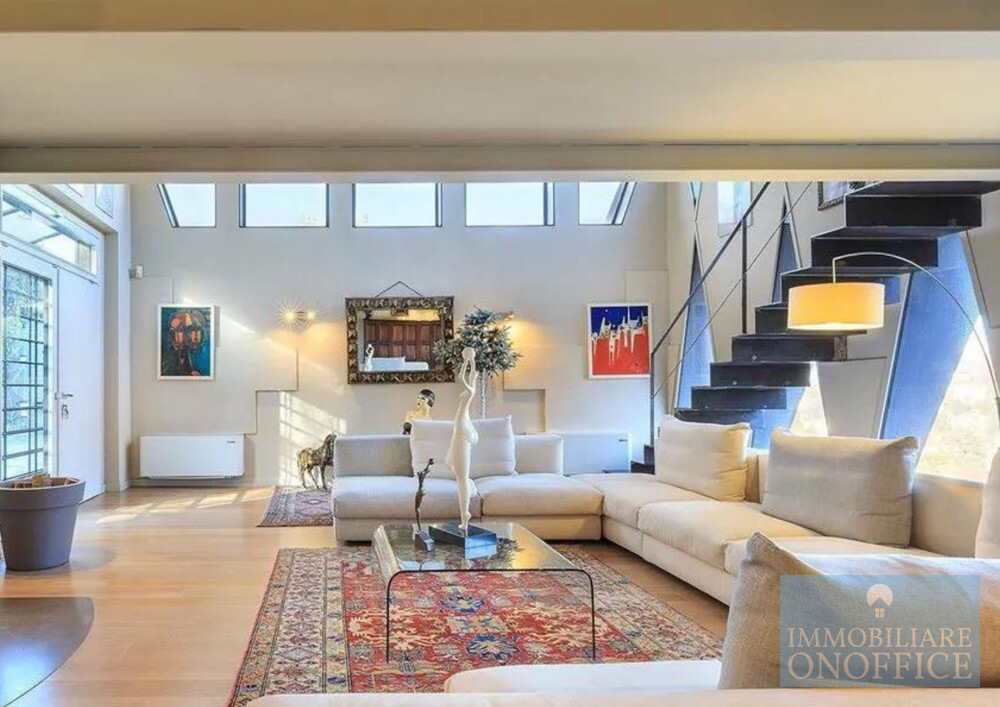 Zona living finestrata