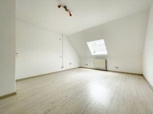 Kinderzimmer 2.jpg