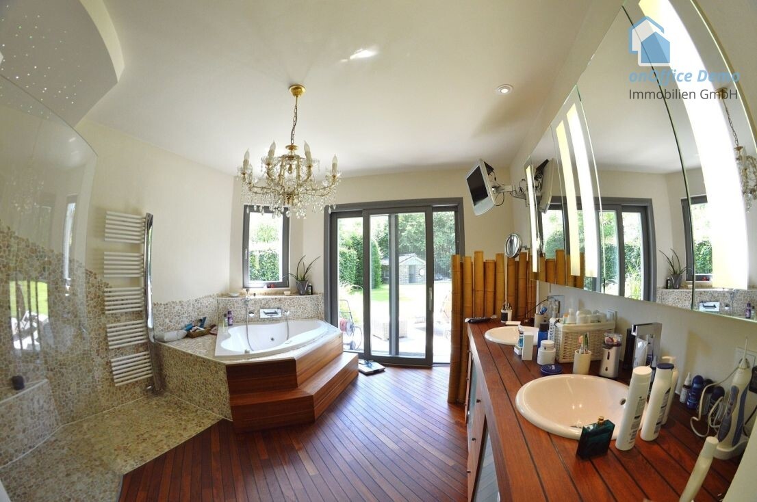 [WEB] Elternbadezimmer