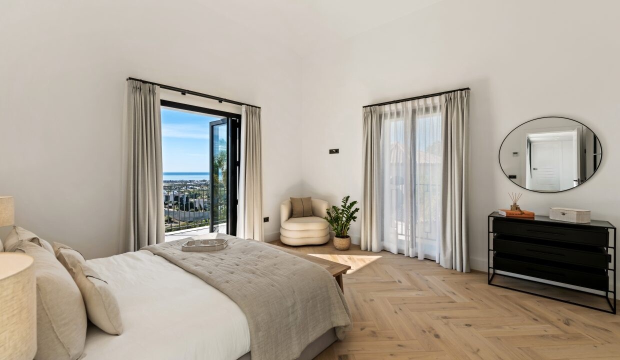 Jennifer-Villa-Monte-Halcones-HD-26-1240x720