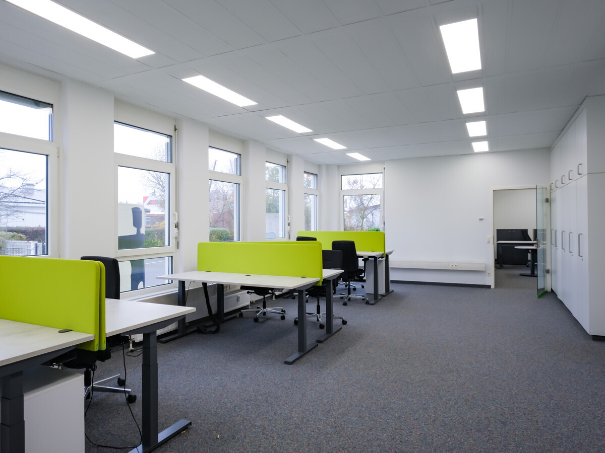 Büro 1