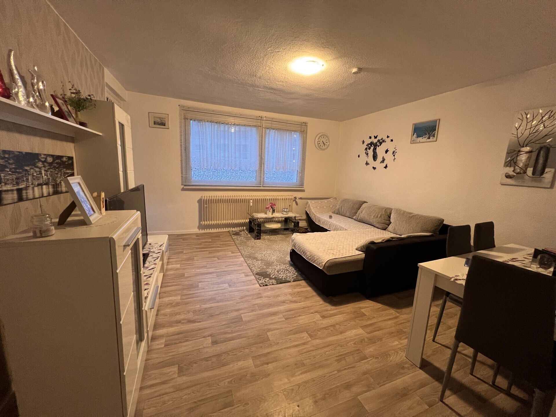 EG rechts Wohnzimmer