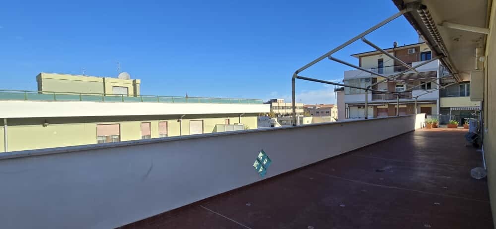 WhatsApp Image 2025-10-13 at 14.57.53 (1)