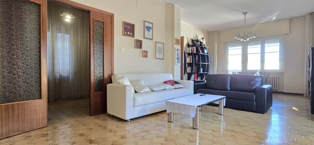 WhatsApp Image 2025-10-13 at 14.57.54 (4)