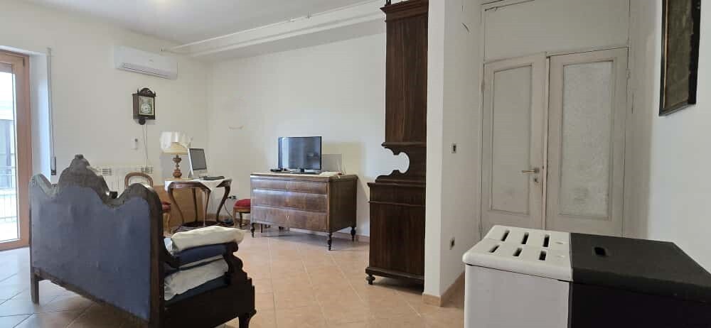 WhatsApp Image 2025-10-28 at 16.18.04