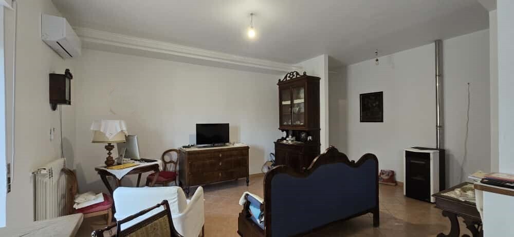 WhatsApp Image 2025-10-28 at 16.18.01 (1)