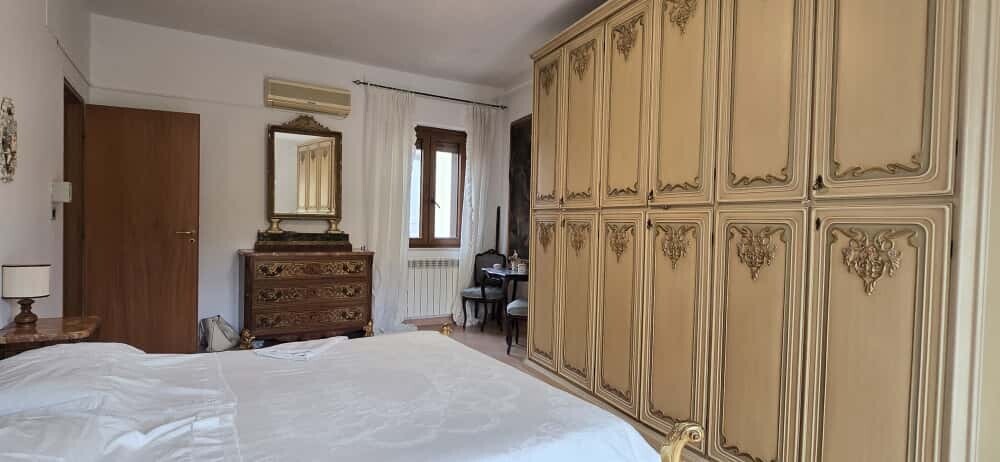 WhatsApp Image 2025-10-28 at 16.18.05 (1)