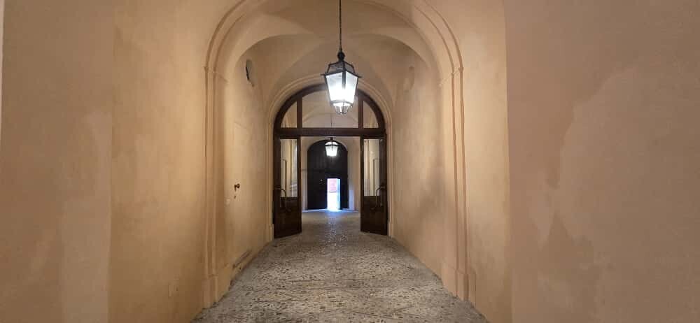 WhatsApp Image 2025-10-28 at 16.17.59 (1)