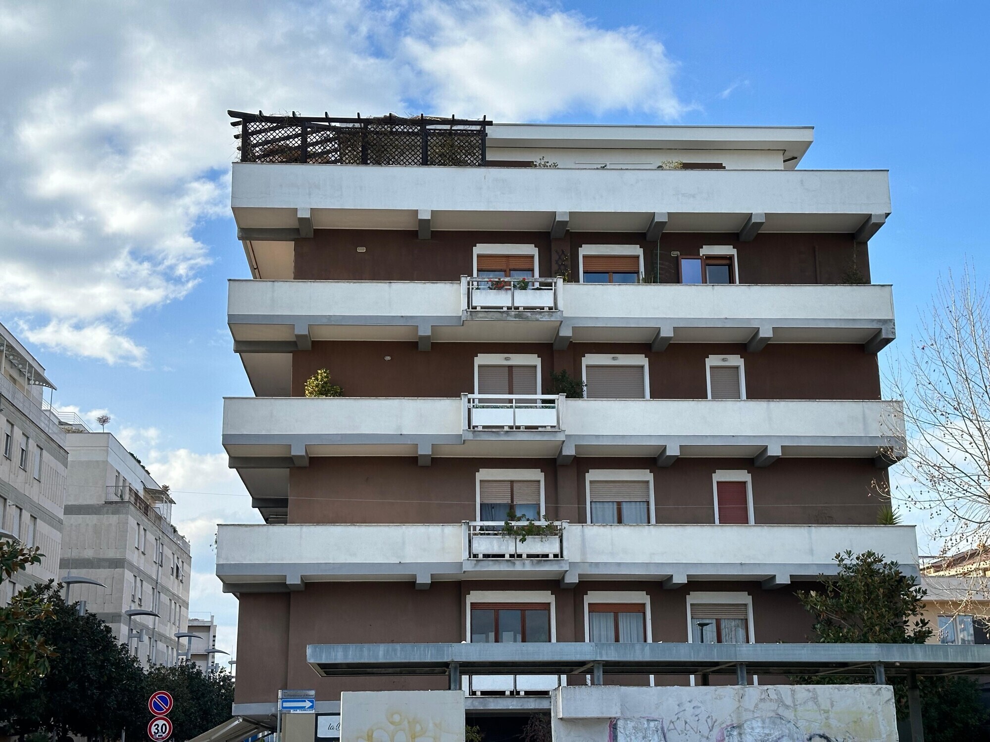 WhatsApp Image 2025-11-13 at 10.47.59 (3)