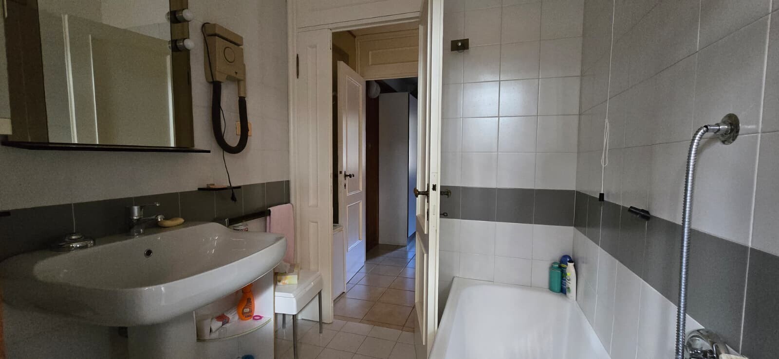 WhatsApp Image 2026-01-18 at 22.14.06 (1)