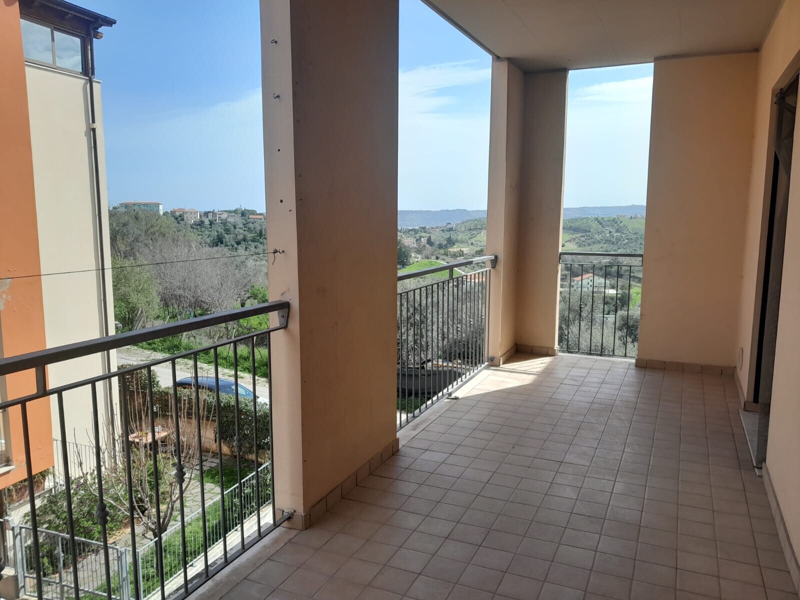 WhatsApp Image 2025-03-18 at 09.47.36