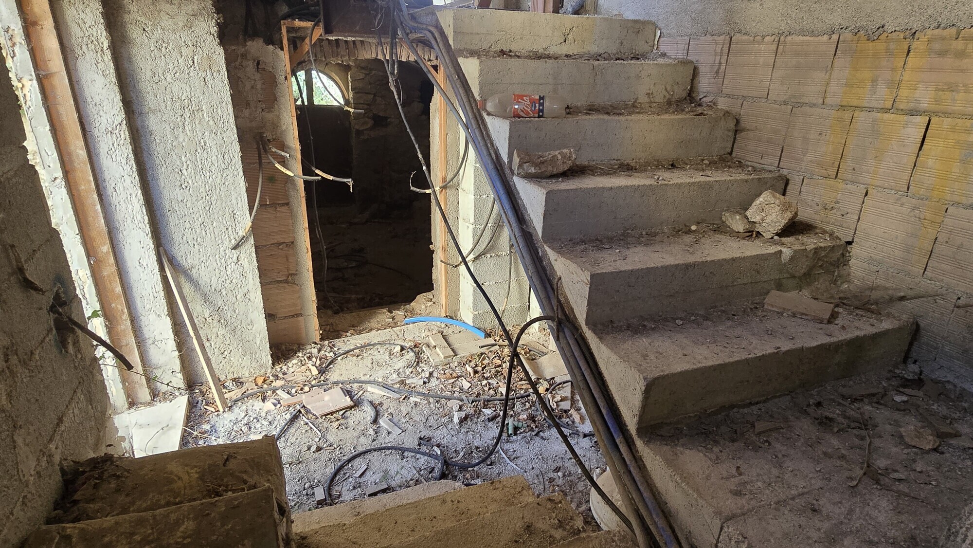 WhatsApp Image 2025-03-07 at 19.54.19 (3)