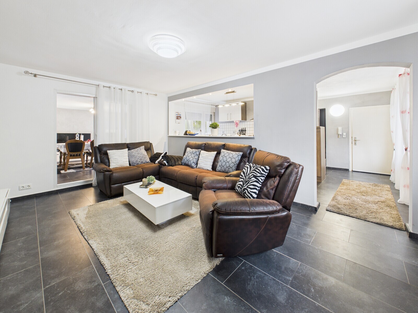 Wohnung (1. OG)