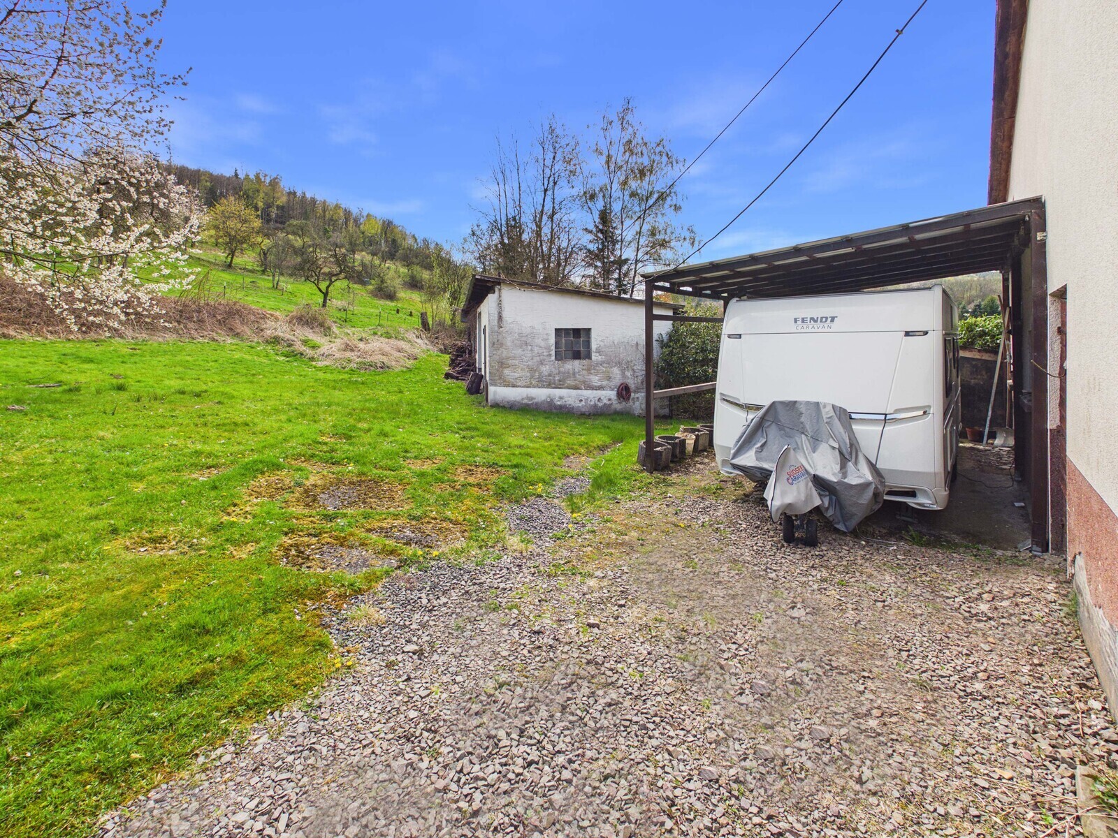 Carport