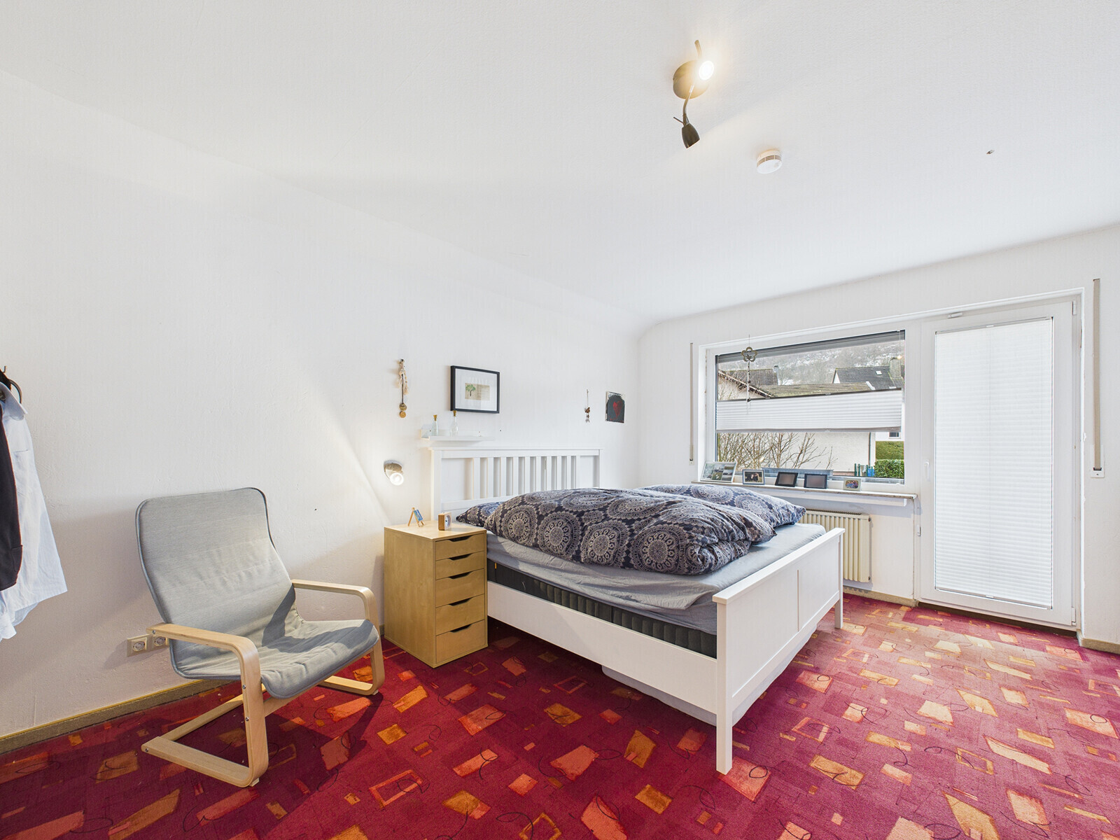 Schlafzimmer DG