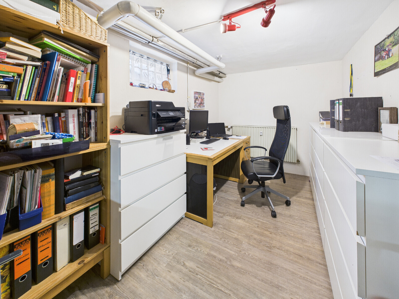 Arbeitszimmer KG