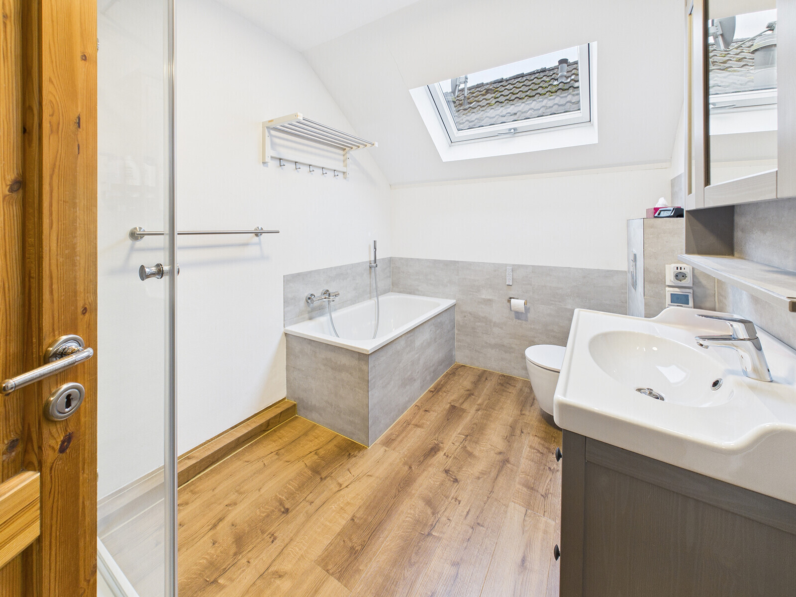 Badezimmer DG