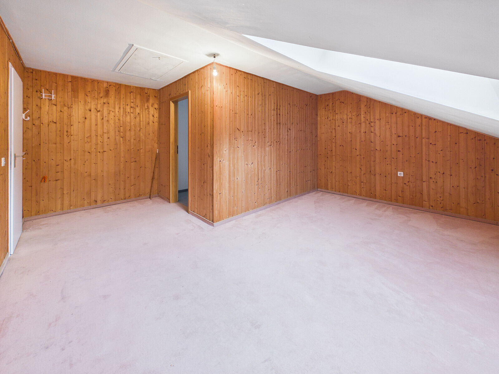 Kinderzimmer DG (2)