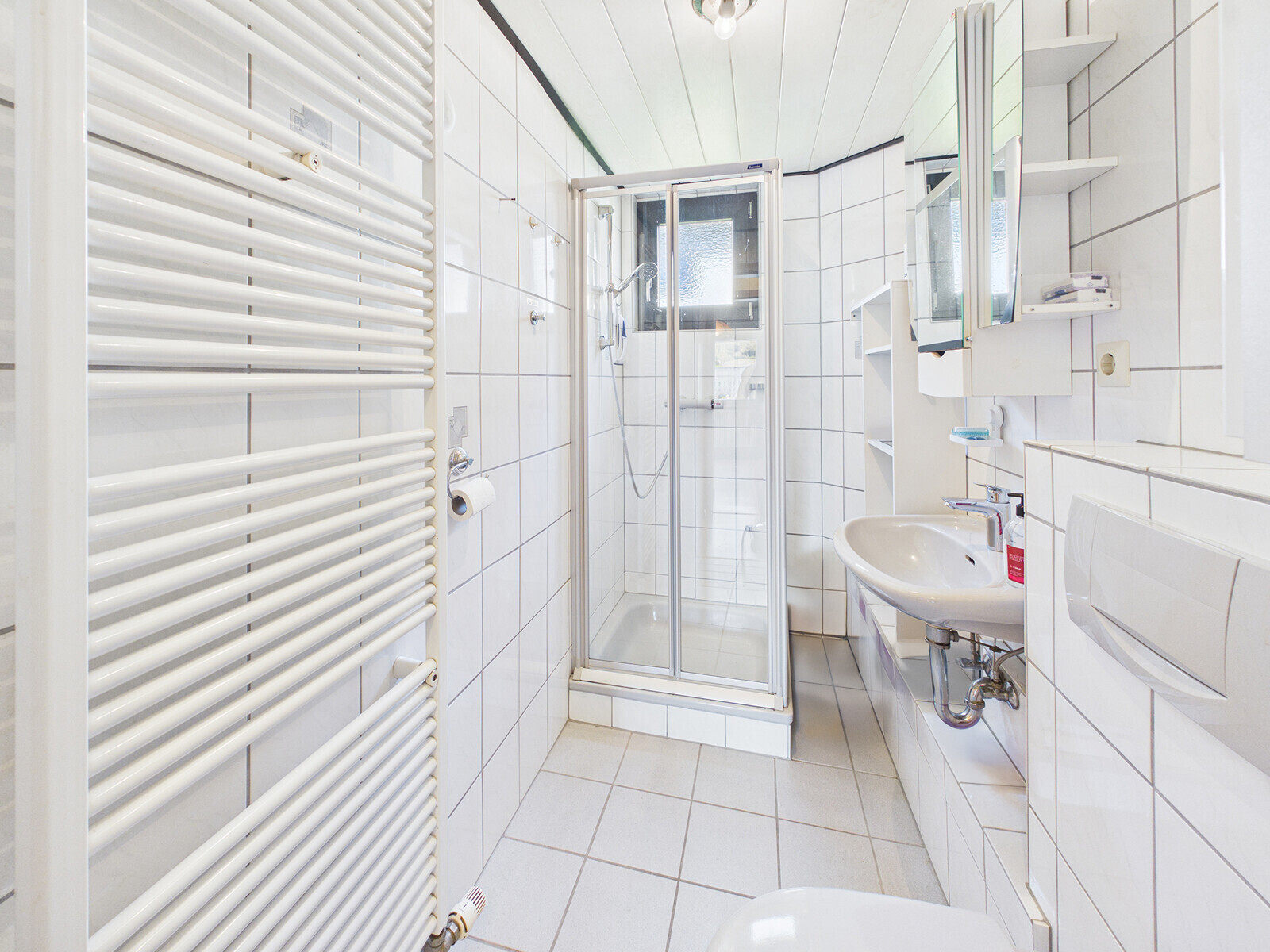 Badezimmer EG