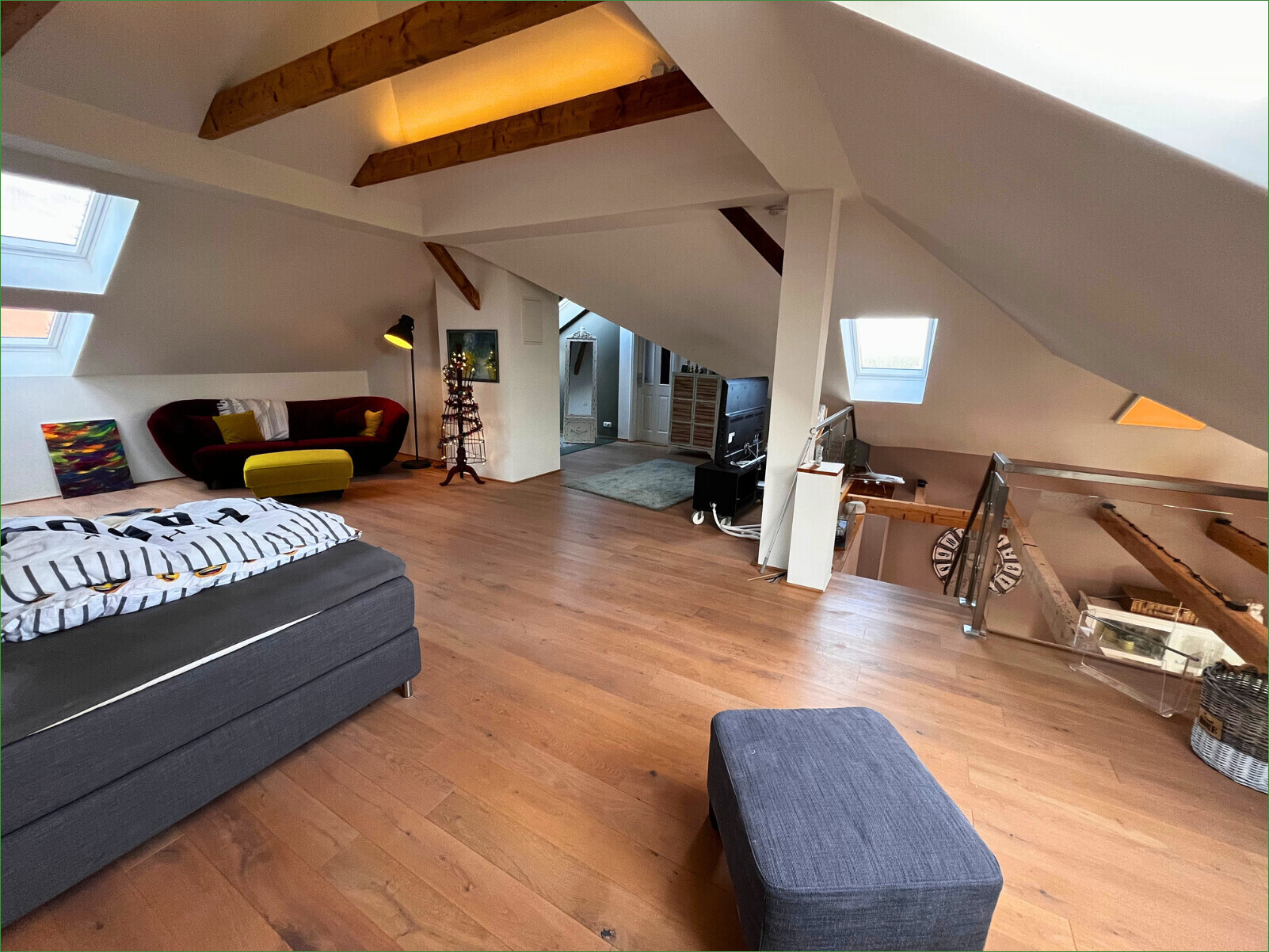 Schlafzimmer mit Badecke 4