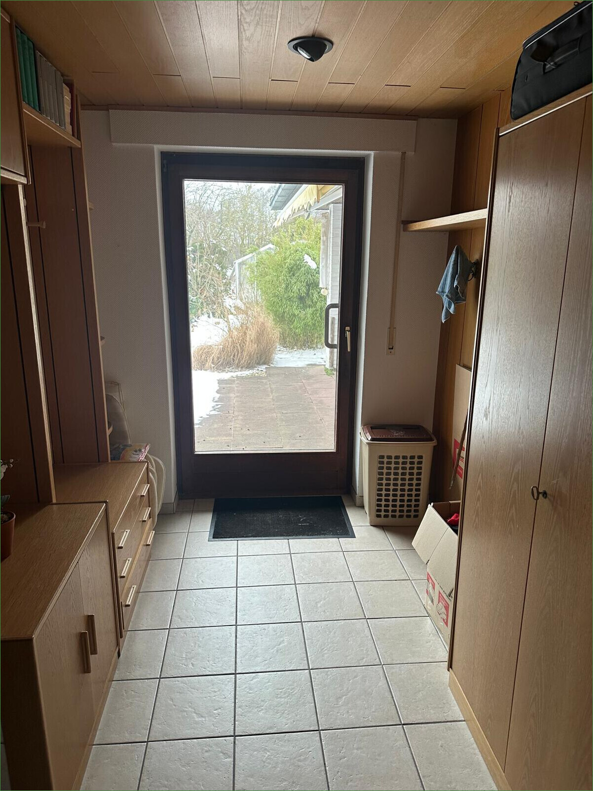 a39d085d-c5c9-463c-bebd-8096bb560e4f