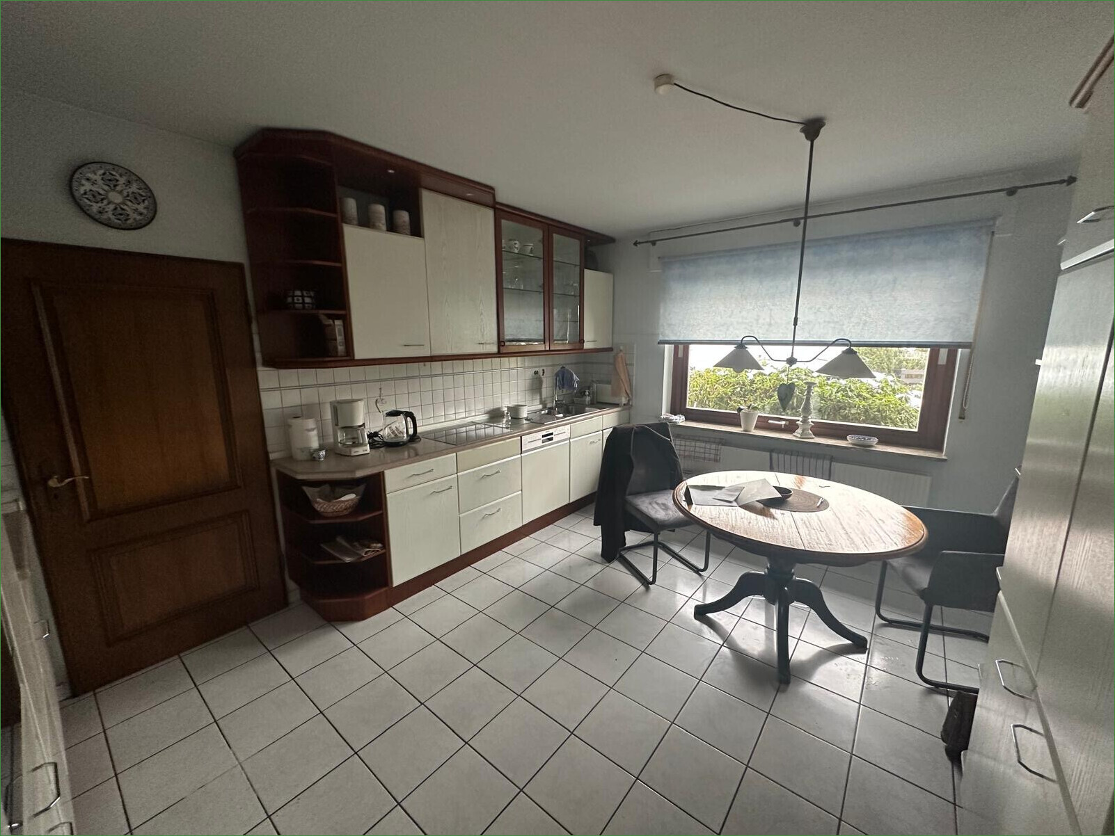 5f98dc8b-7273-4b73-ad57-cf27290df1b6