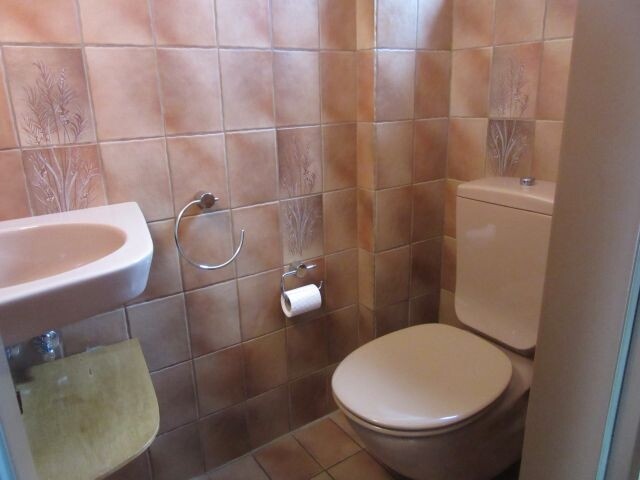 Gaeste WC 1