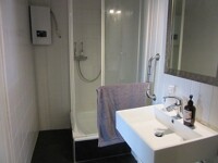 Gaeste Bad 2, WHG OG