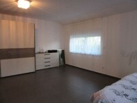 Schlafzimmer 2 (teilbar)