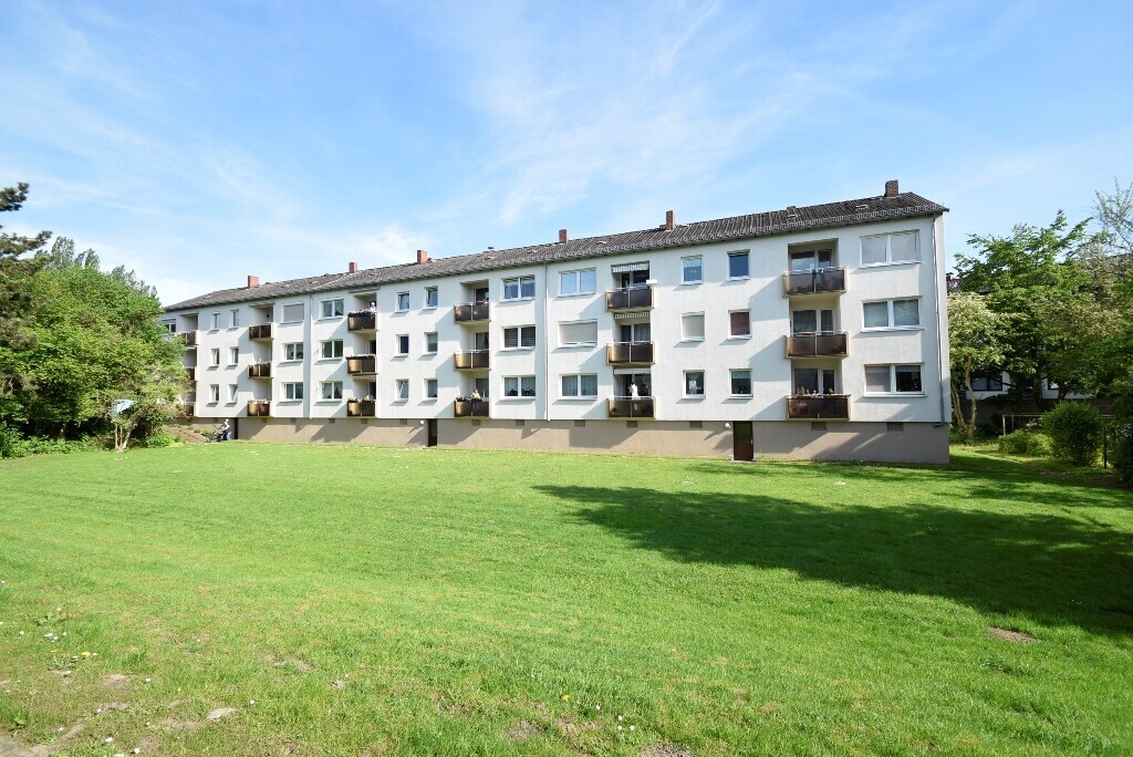 3 x 6 Parteienhaus mit 18 Wohneinheiten