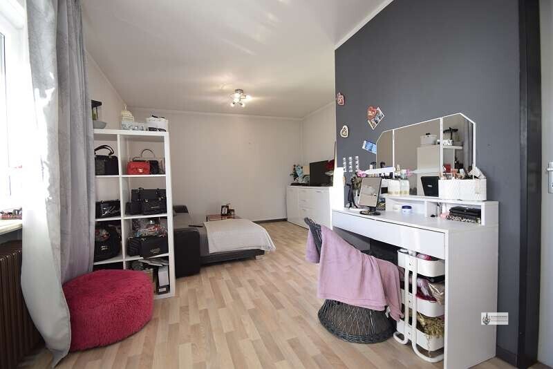 5 Wohnzimmer in der Einliegerwohnung