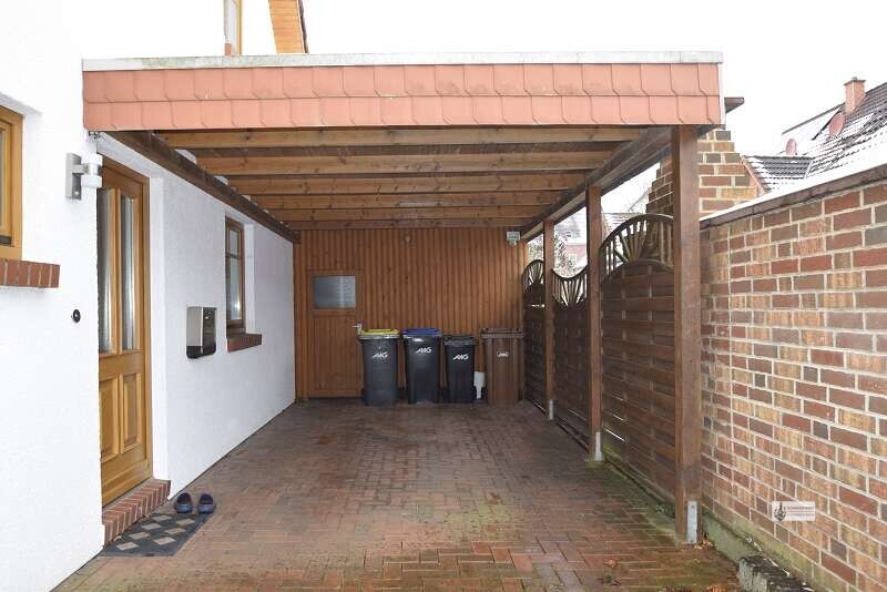 3 Carport mit Abstellraum