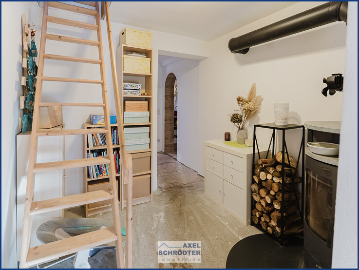 Kaminofen Treppe zu den Kinderzimmern 