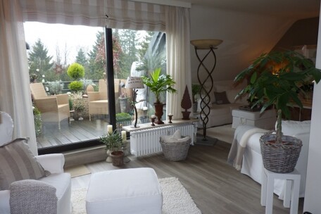 Blick zum Balkon