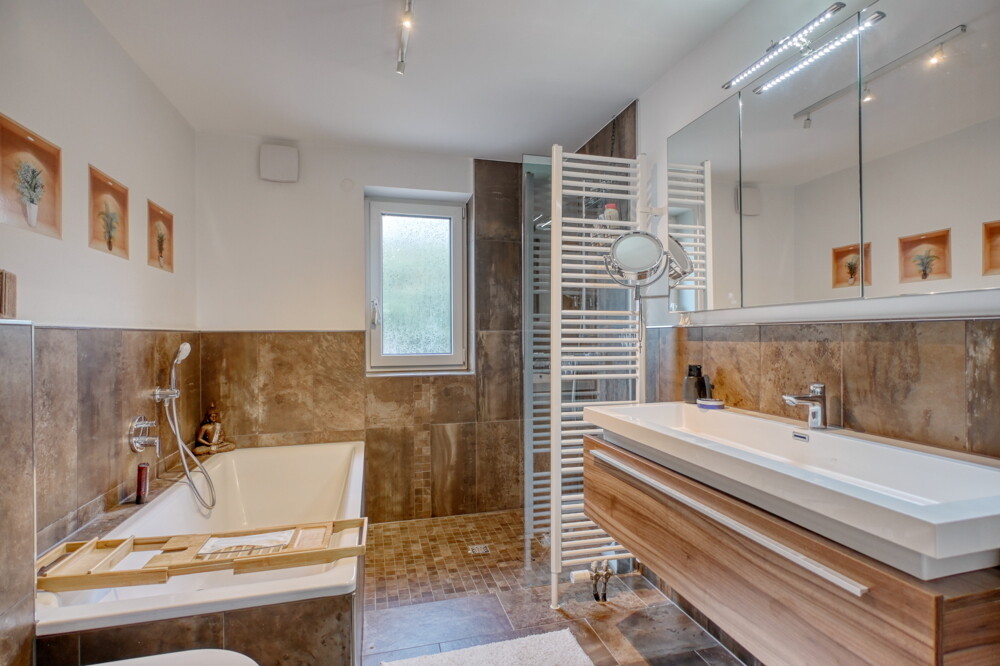 Badezimmer EG
